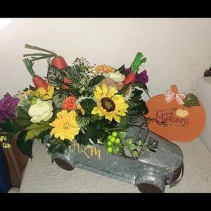 Vintage truck centerpiece